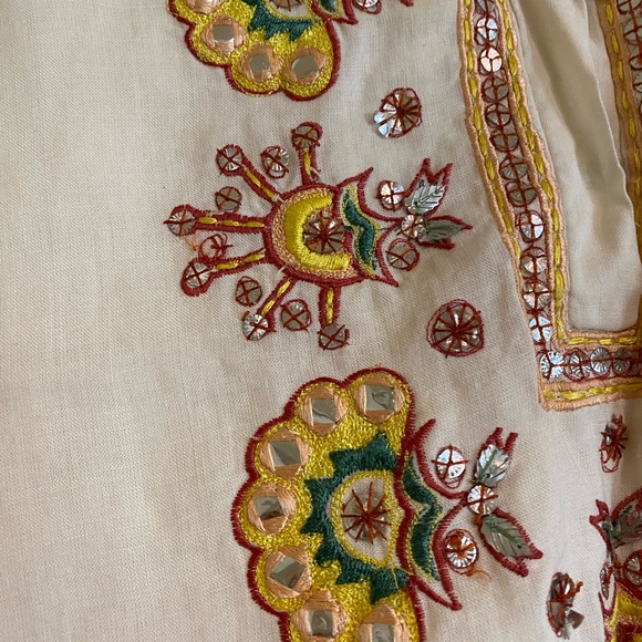 brand Indian off white embroidery Sparkle linen Tunic Top Kurta. M-36 - size 4/6 - Picture 2 of 16